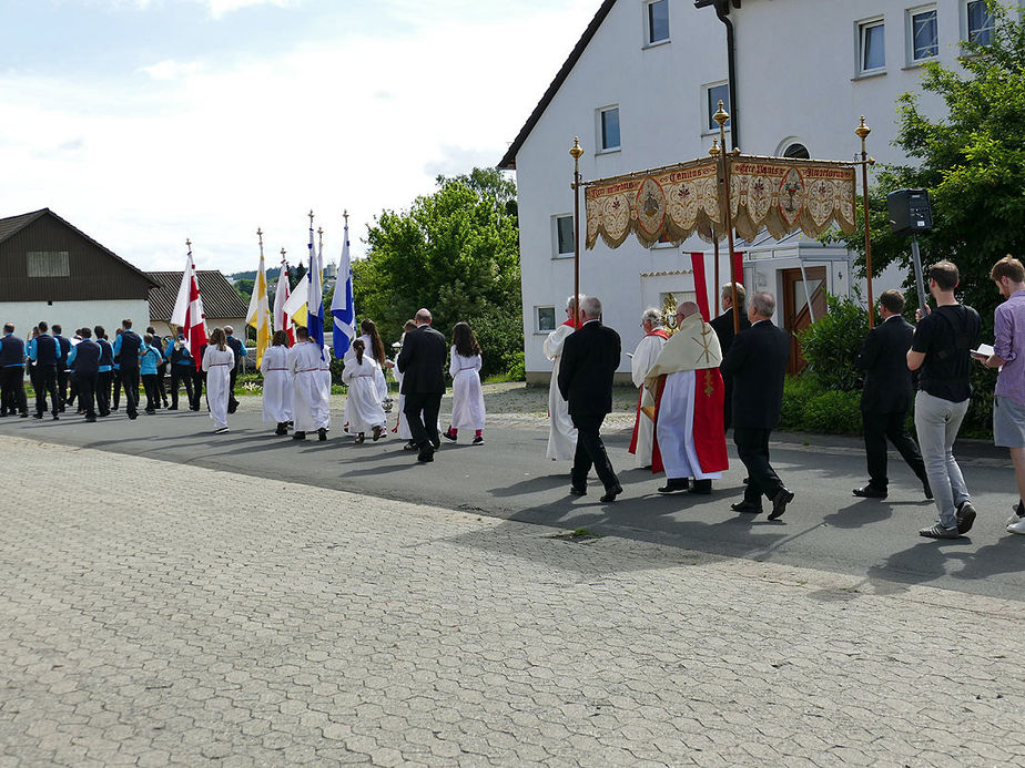 Bittprozession am Pfingstmontag (Foto: Karl-Franz Thiede)